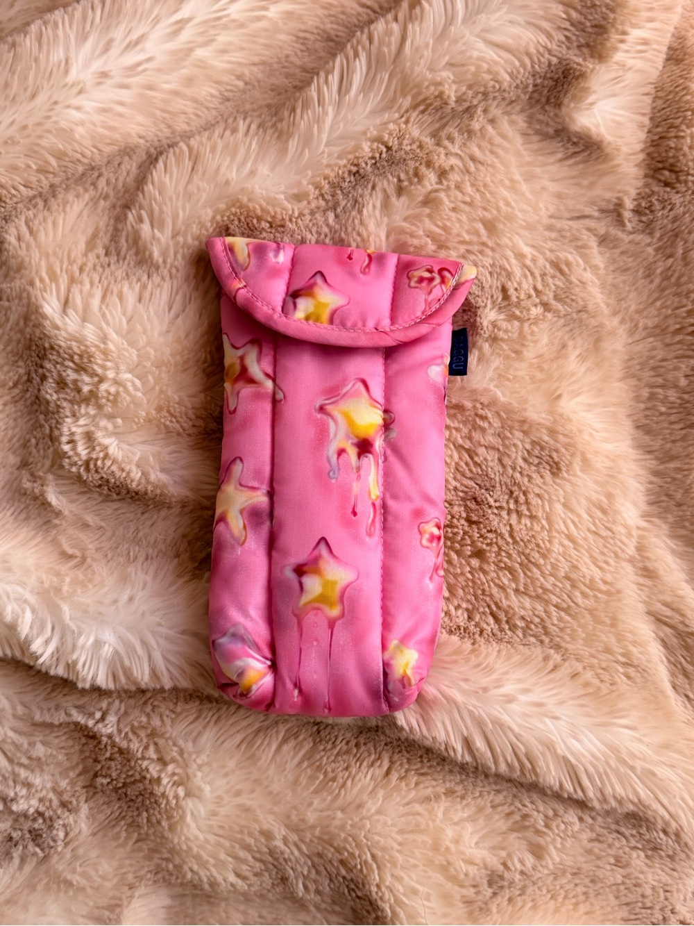 BAGGU Puffy Glasses Sleeve in Dancing Star